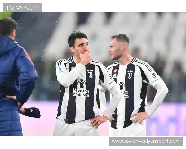 尤文边路推进高效，坎比亚索传中被门将没收