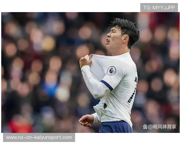 孙兴慜高速插上险些抢在门将之前，展现极致速度与技术